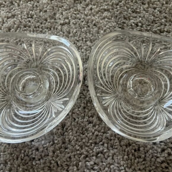 Vintage 1994 Italy 24% Lead Crystal Shell Candle Holders w/White Tapers - Picture 9 of 9